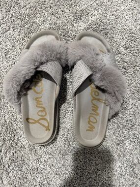 Sam Edelman Light Gray Faux-Fur Slide Sandals